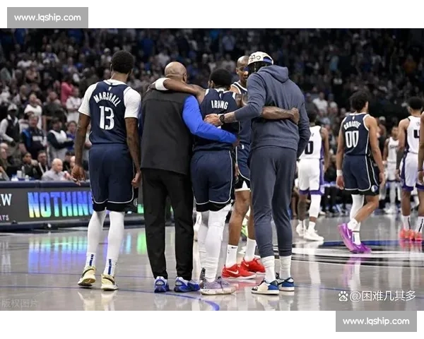 太阳队与独行侠激战正酣 球迷期待两队新赛季火花四溅