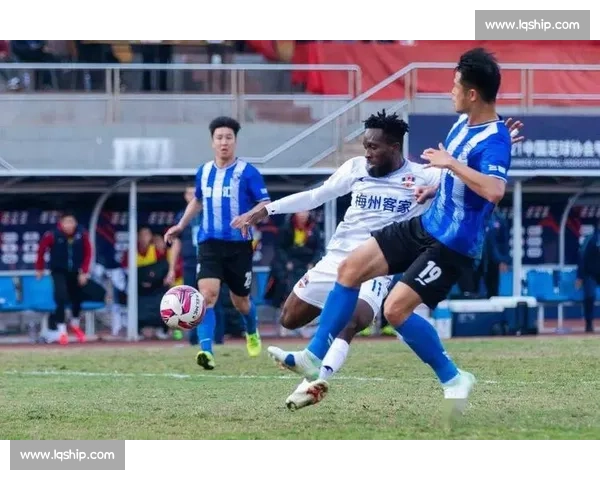 梅州客家迎战武汉三镇关键对决谁能掌控赛季走向中超焦点之夜激情碰撞